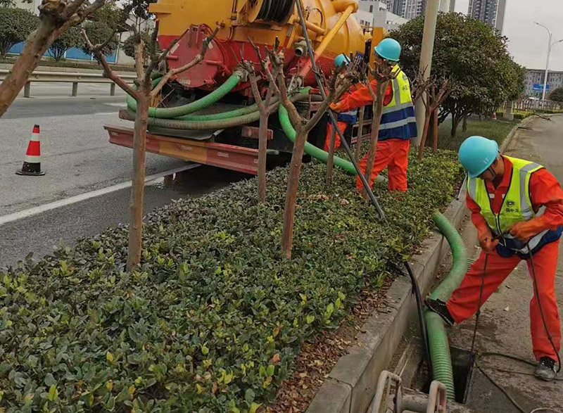 万宁市政管道清淤